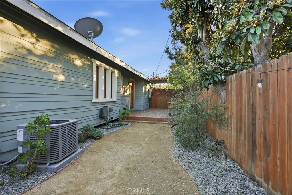 505 N Avenue 65, Los Angeles, California 90042 home-pic-25